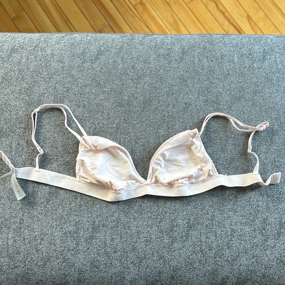 Sophie B pink bra size medium - Picture 6 of 6